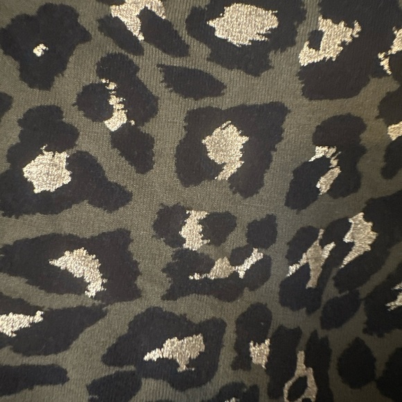 Chicos , animal print blouse , perfect conditions , - Picture 4 of 6
